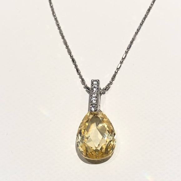 Jewelry - Canary yellow pendant necklace